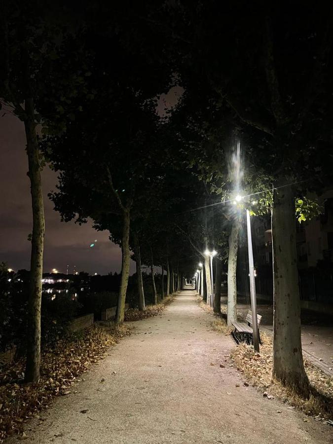 Vue Exceptionnelle Sur Le * Créteil